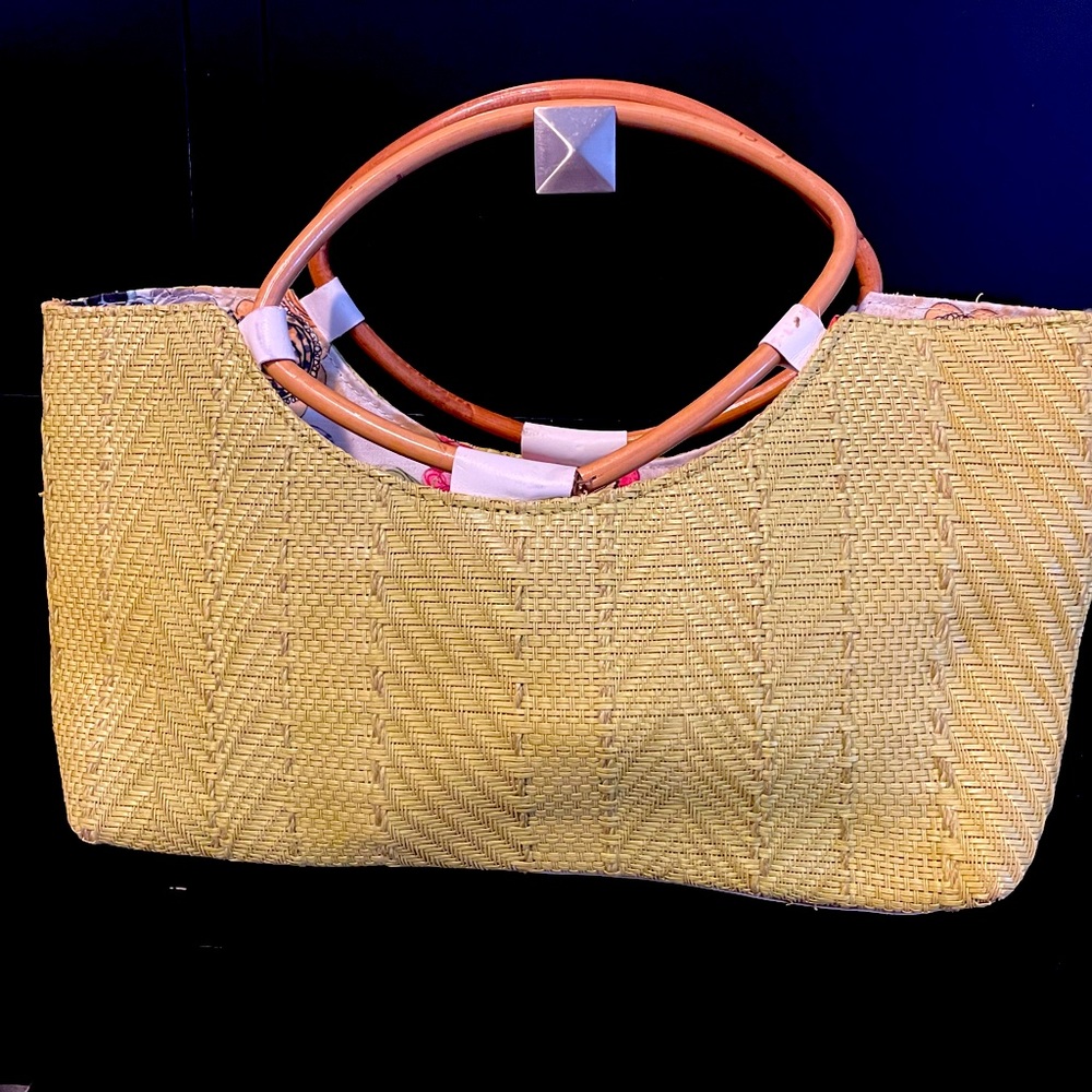 Great summer purse..
